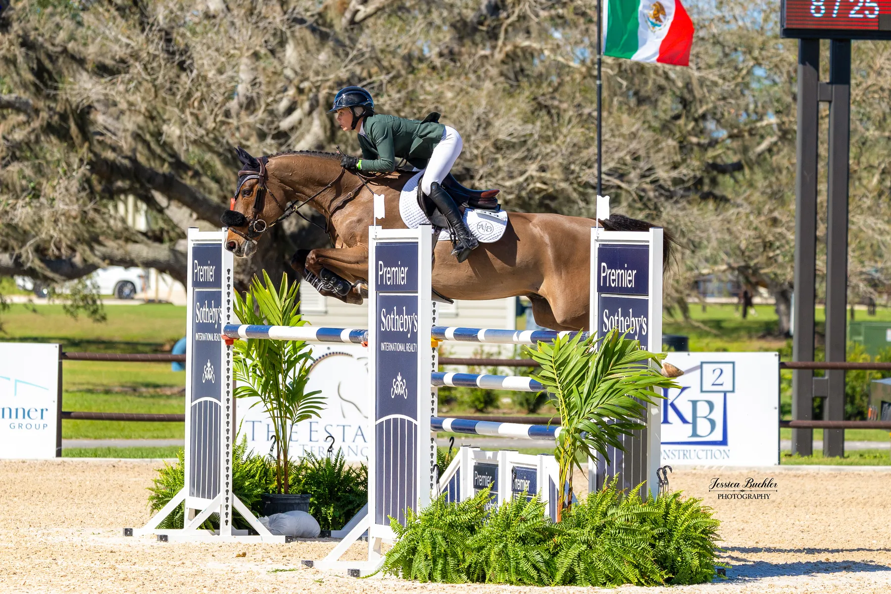 Amanda Derbyshire riding Cornwall BH in the Equestrian Services International $65,000 1.45m FEI CSI2 Grand Prix