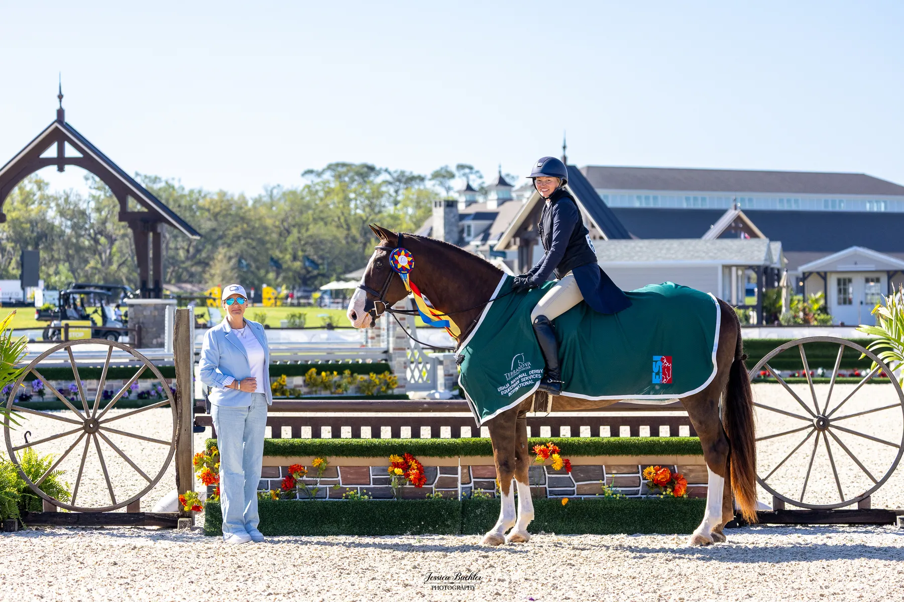 Brooke Cudmore and So They Say celebrate their USHJA National Hunter Derby win at TerraNova