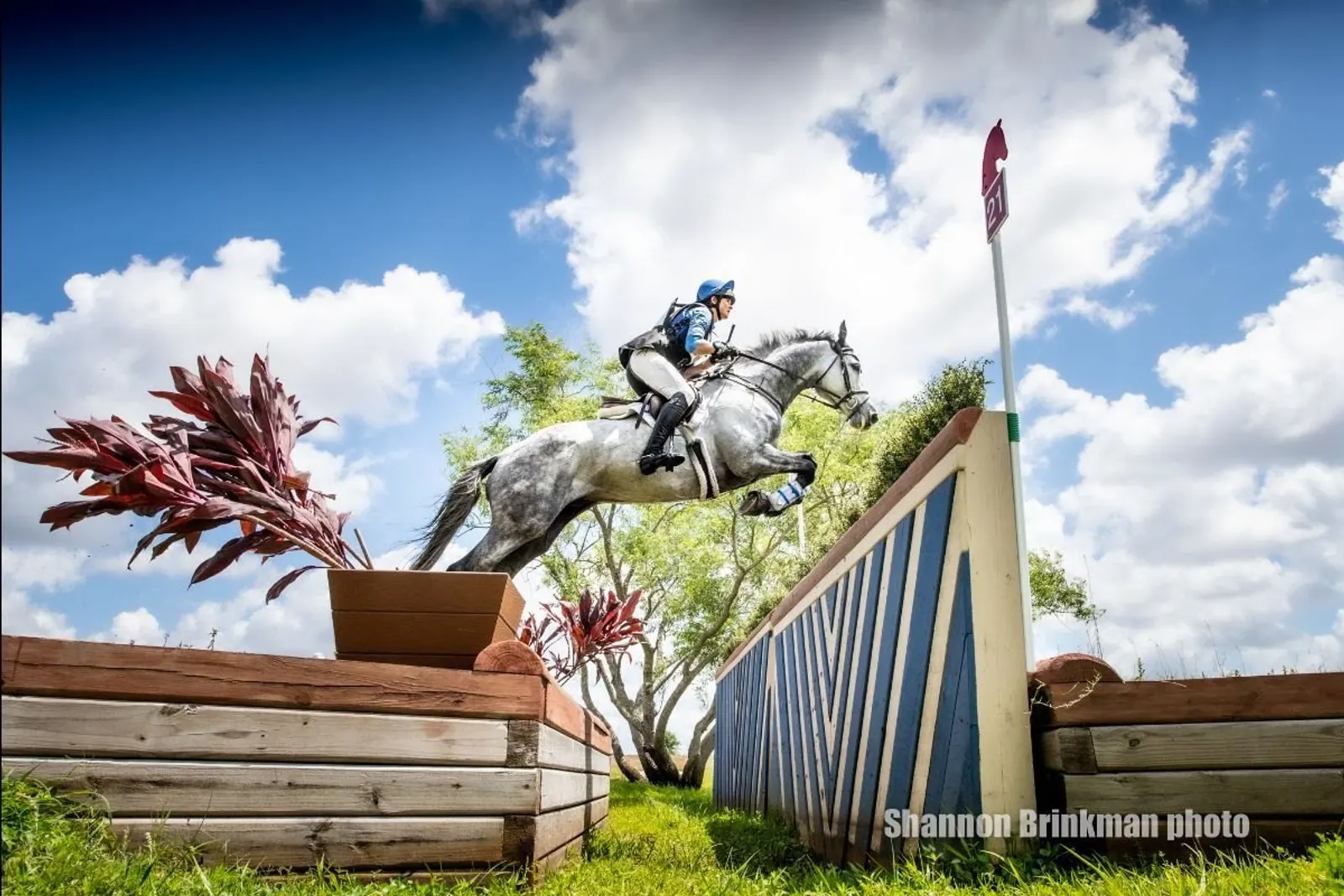 Lea Adams-Blackmore (USA) and Frostbite- 34.3