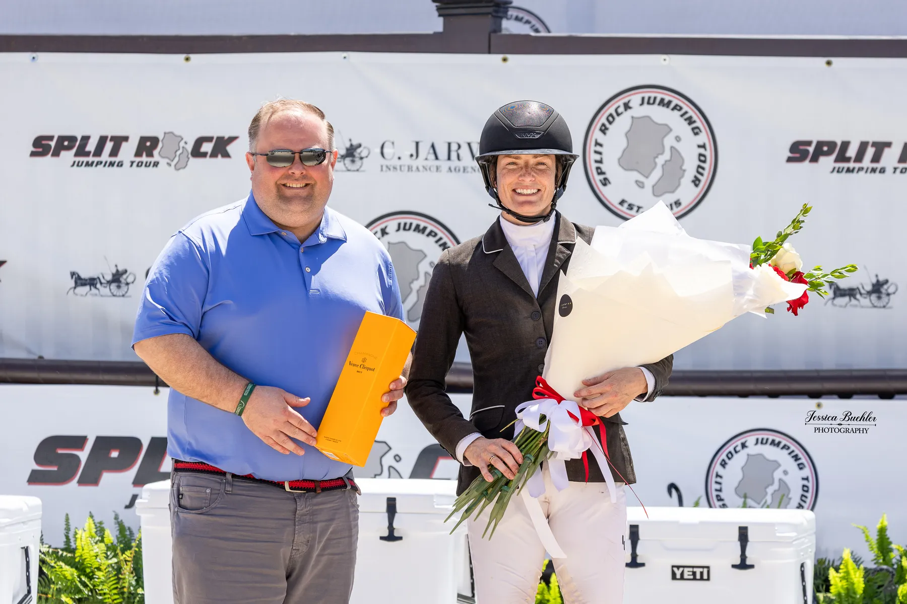Sloane Coles accepts the Leading Lady Award from Magellan Jets at the TerraNova Winter Series