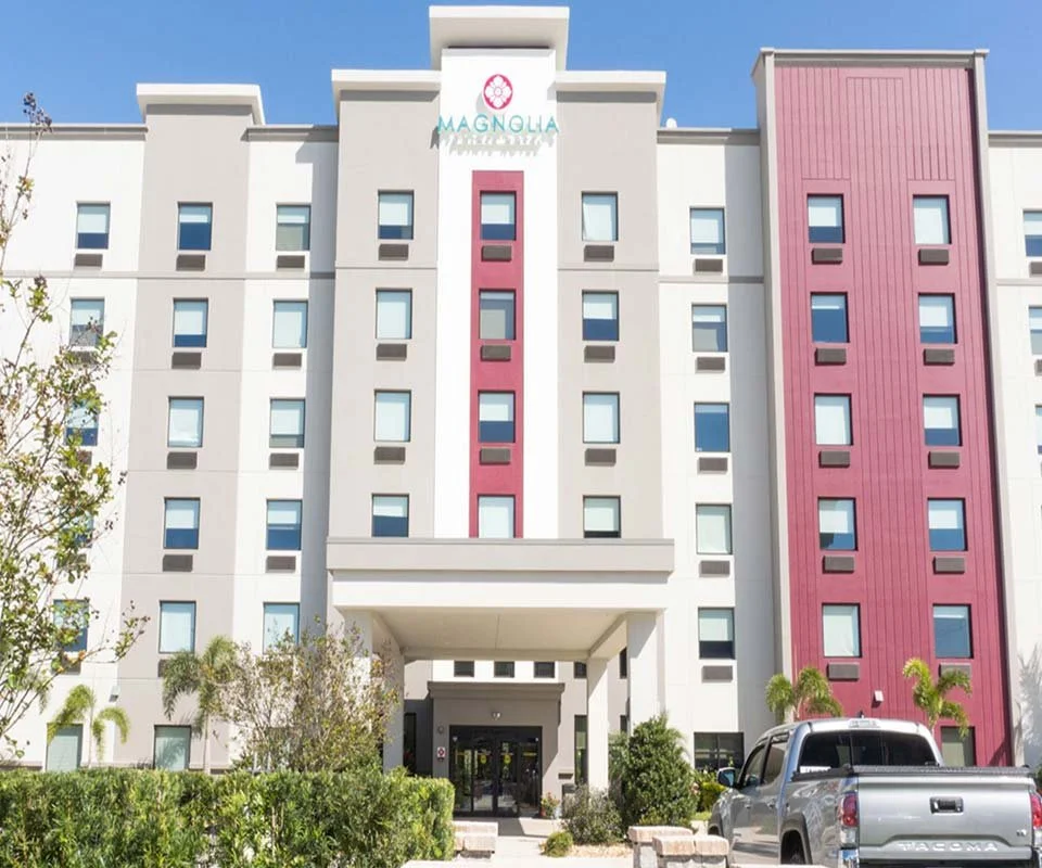 Magnolia Pointe hotel near TerraNova in Sarasota